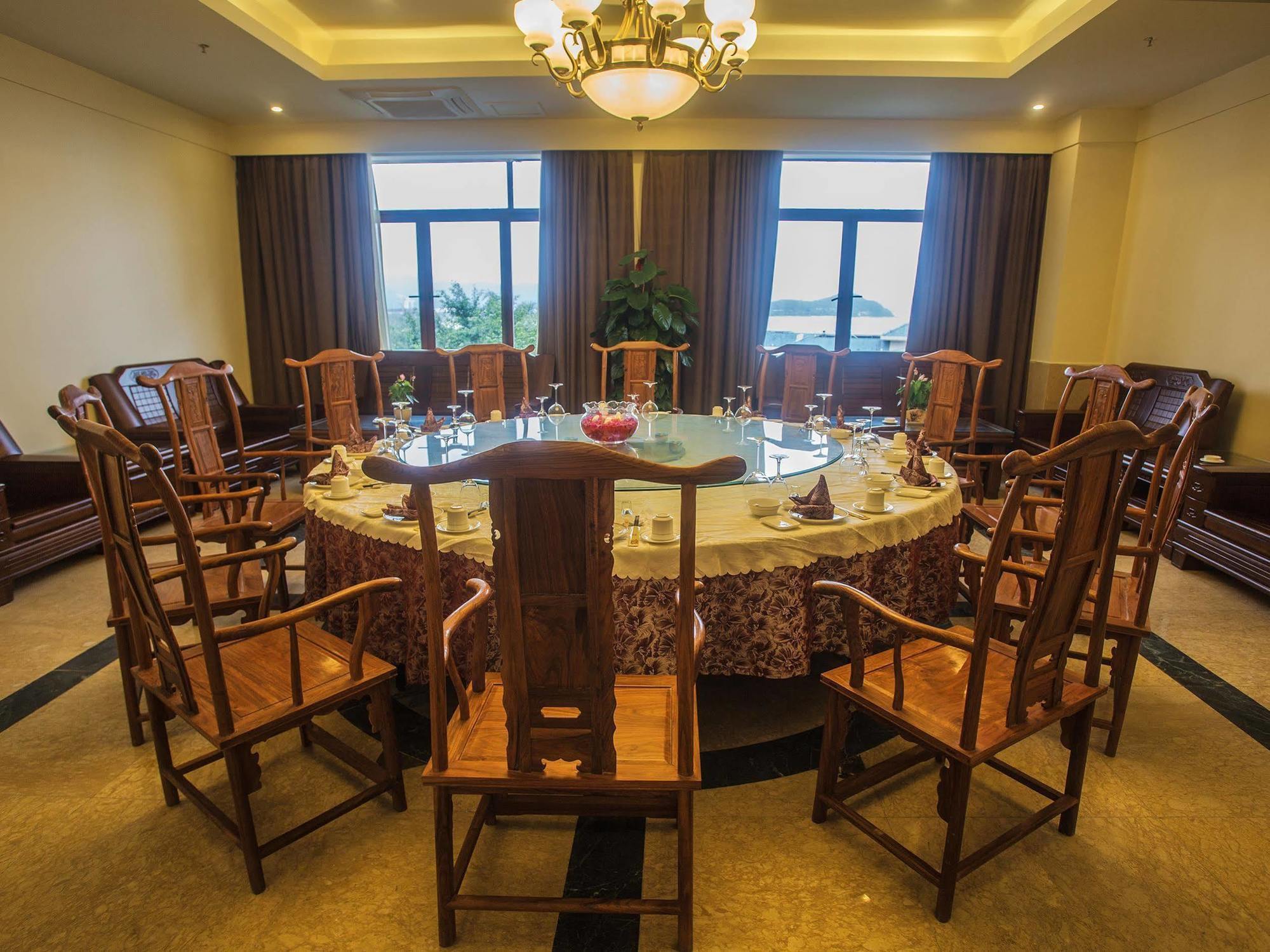 Yuhuayuan Seaview Sanya Exterior photo